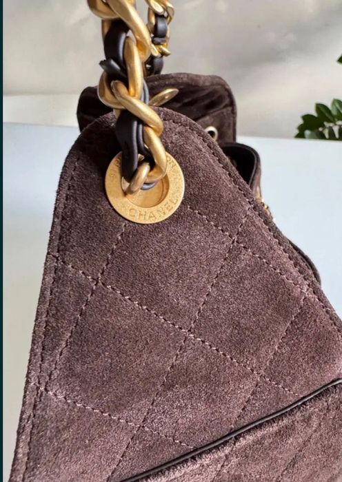 Geantă Chanel Hobo 25 – piele de căprioară maro