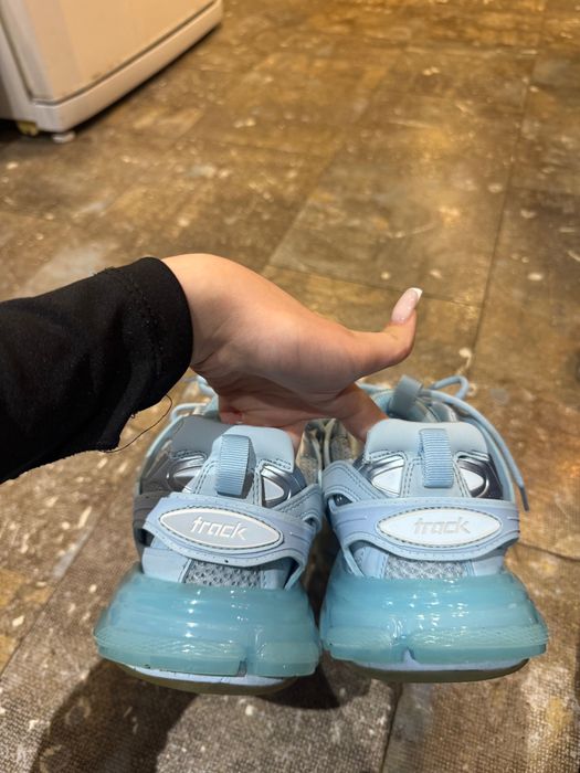 Balenciaga track clear sole blue оригинални СПЕШНИ!