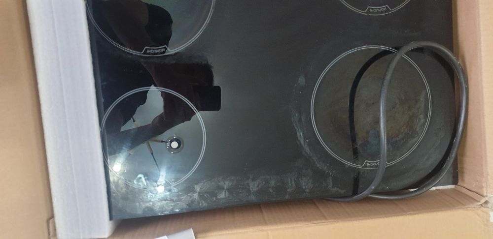 Электронной плита Venus