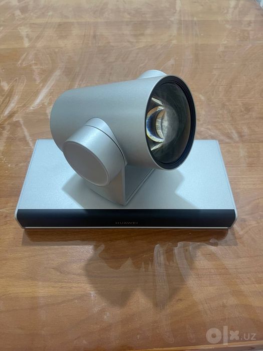 Комплект для видеоконференций Huawei CloudLink Box 300 & Camera 200