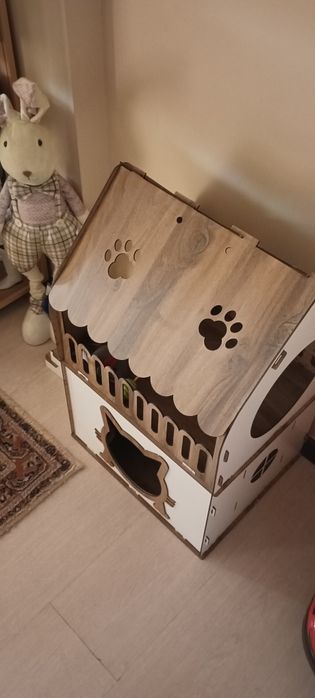 Продавам котешки