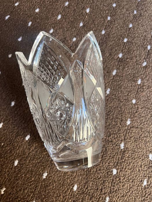 Оргинал росийский хрустал сотилади янги