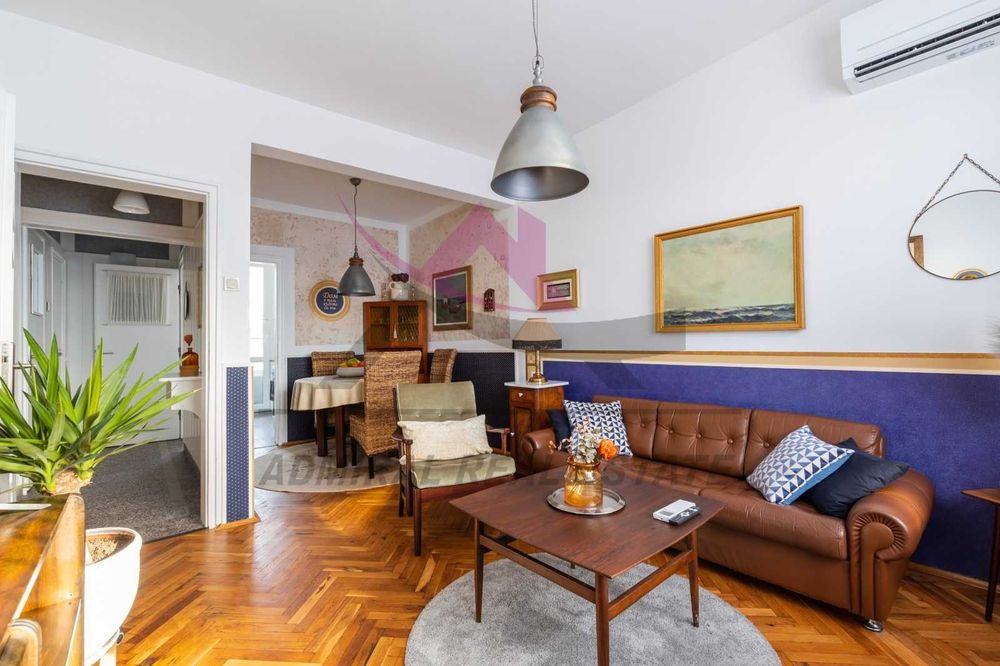 Дава се под наем Двустаен апартамент в Варна, ЖП Гара - 65 кв.м за 650 € - Снимка #1