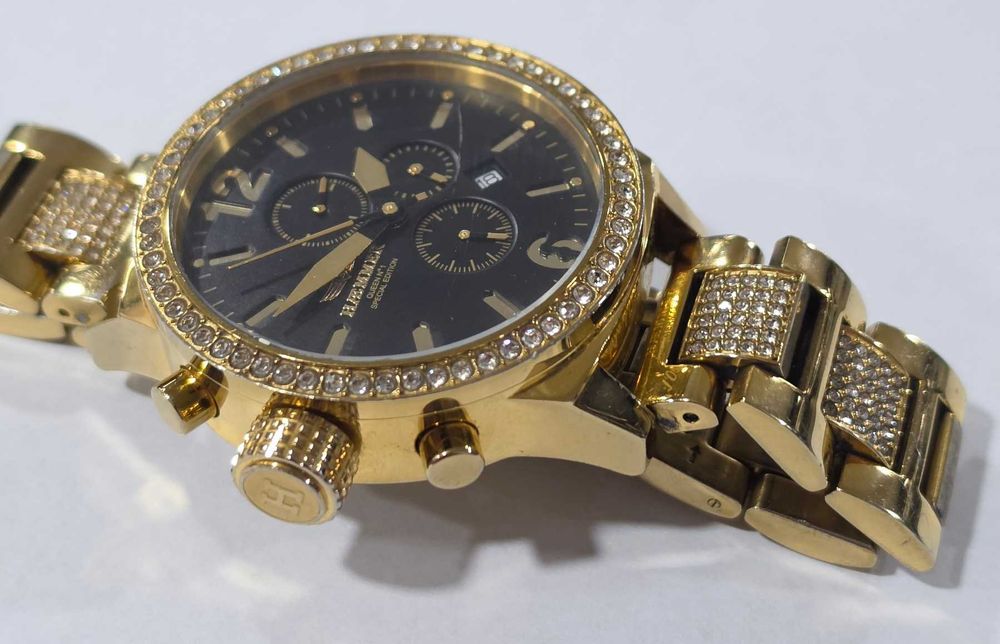 Дамски часовник Haemmer с кристали Swarovski