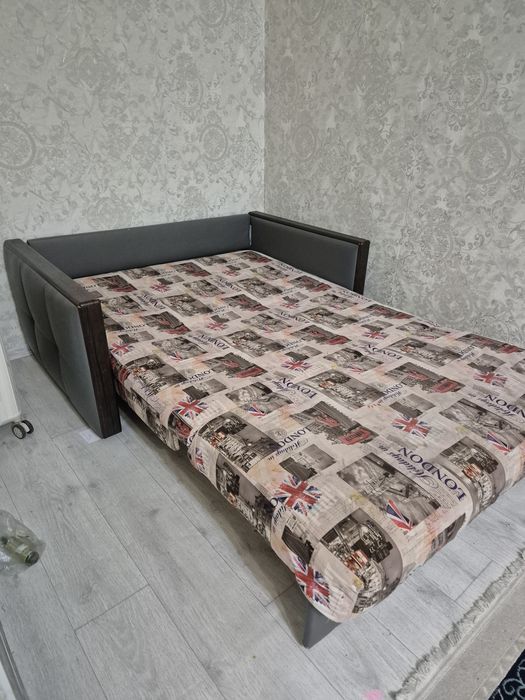 Спальный диван хорошем состоянии