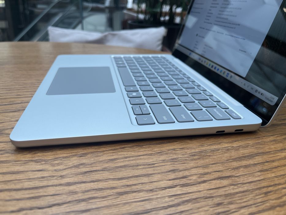 Surface Laptop Go 13-inch (1st Edition)
