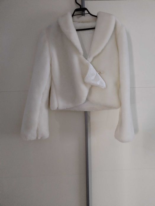 Blanita artificiala alba de Mireasă, imitatie blana iepure