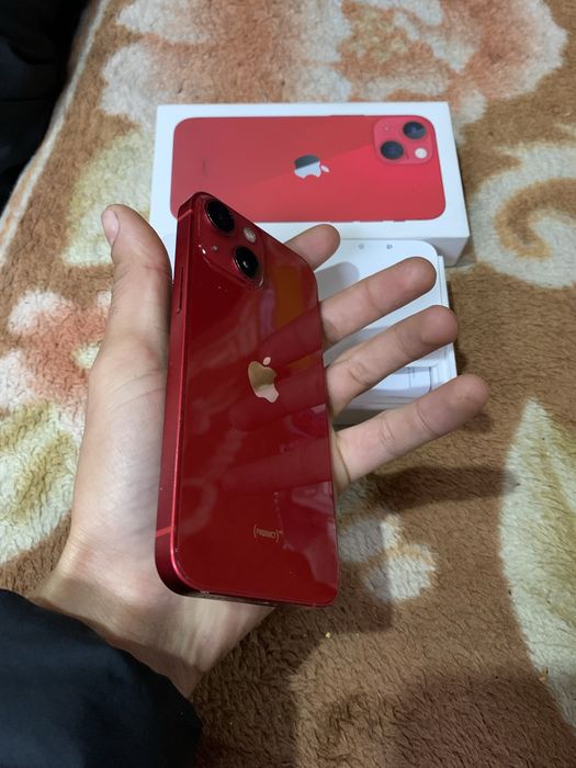 Iphone 13 mini в комплекте зарядка и коробка