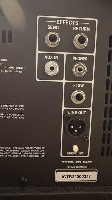 Cub Bas 15 Fender Rumble 500  W + husa Amplificator chitara bas combo