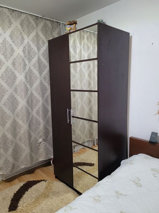 Vând mobilă tineret completă
