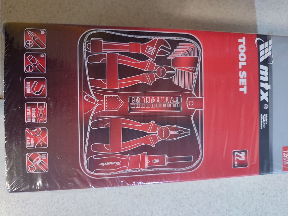 Комплект инструменти