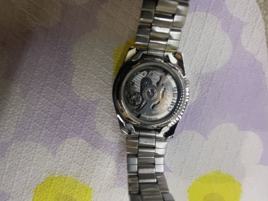 Часовник seiko 5