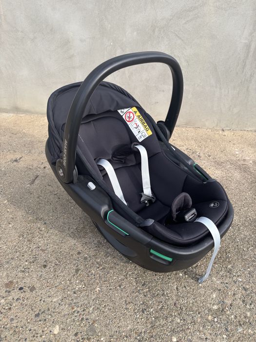 Maxi-Cosi Coral 360 сточе за кола