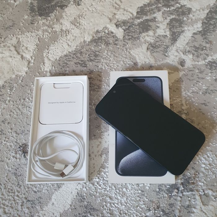 Iphone 15 pro max  256 Gb