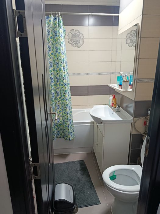 Proprietar inchiriez apartament 2 camere Nord