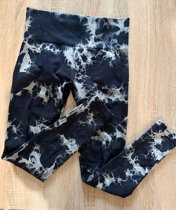 Дамски дрехи за фитнес