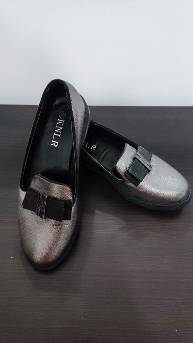 Туфли женские лоферы 37 размер