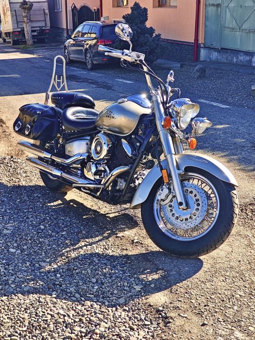 Yamaha V Star 1100 Clasic
