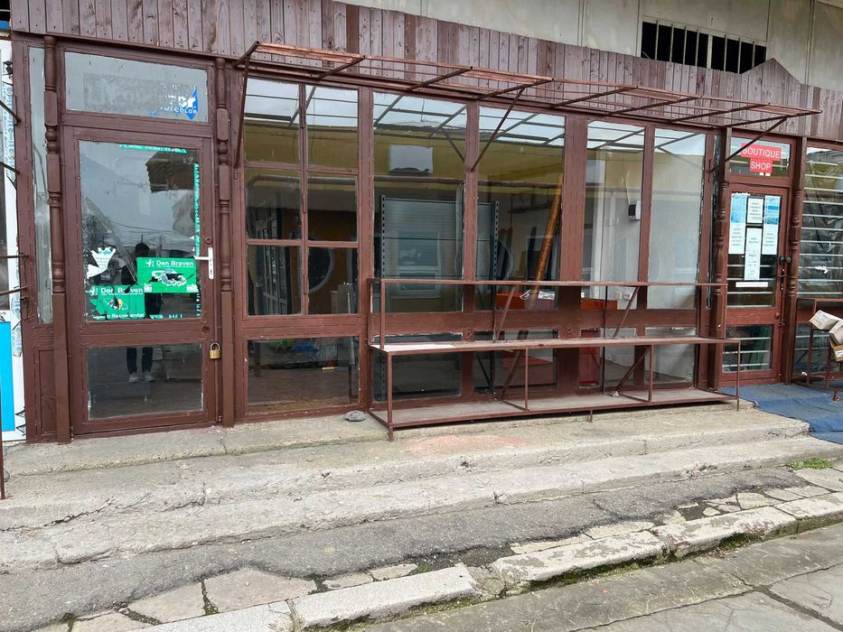 Inchiriez spatiu comercial Piata centrala