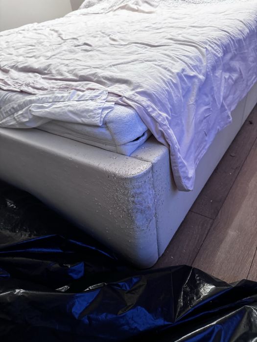 СПЕШНО! Подарявам спалня + матрак