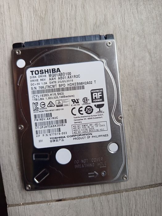 Hard  512 GB Toshiba