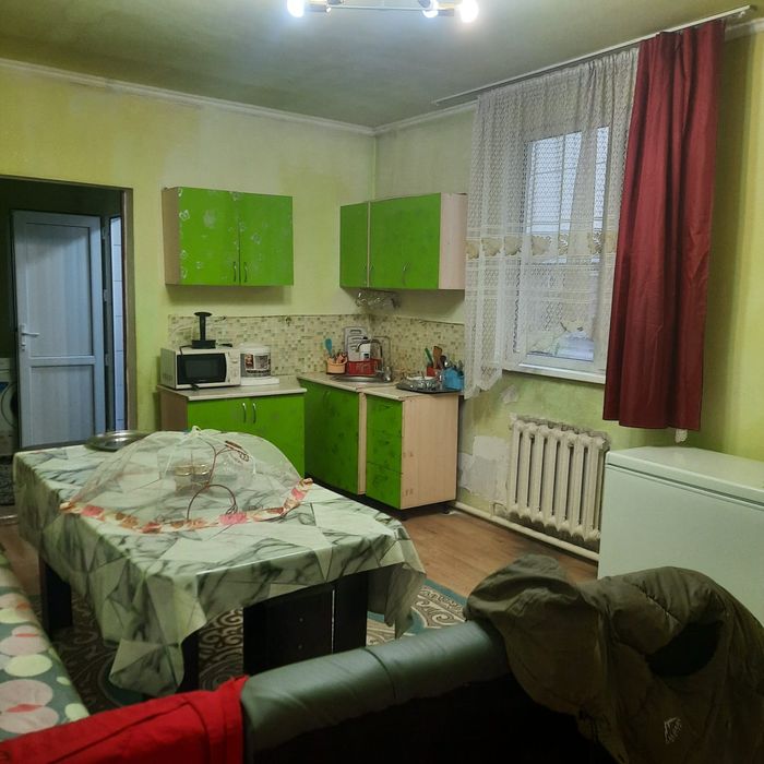 Продам дом с участком 10 соток в Сатае