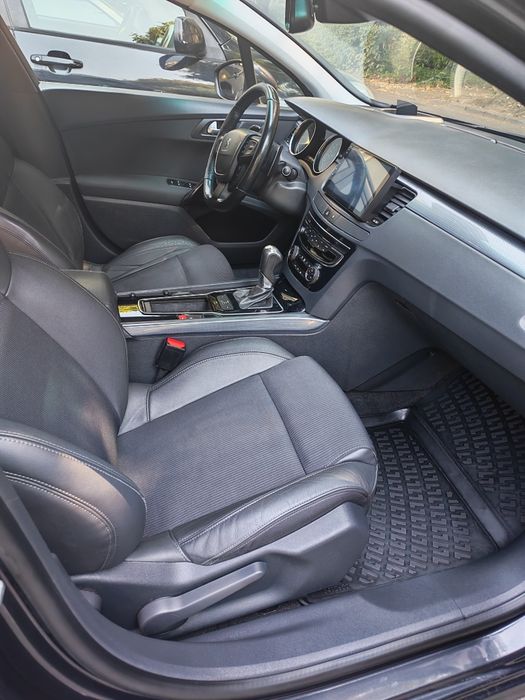 Peugeot 508 generația 1 facelift bine întreținută