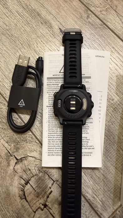 Спортивные часы Garmin Forerunner 55