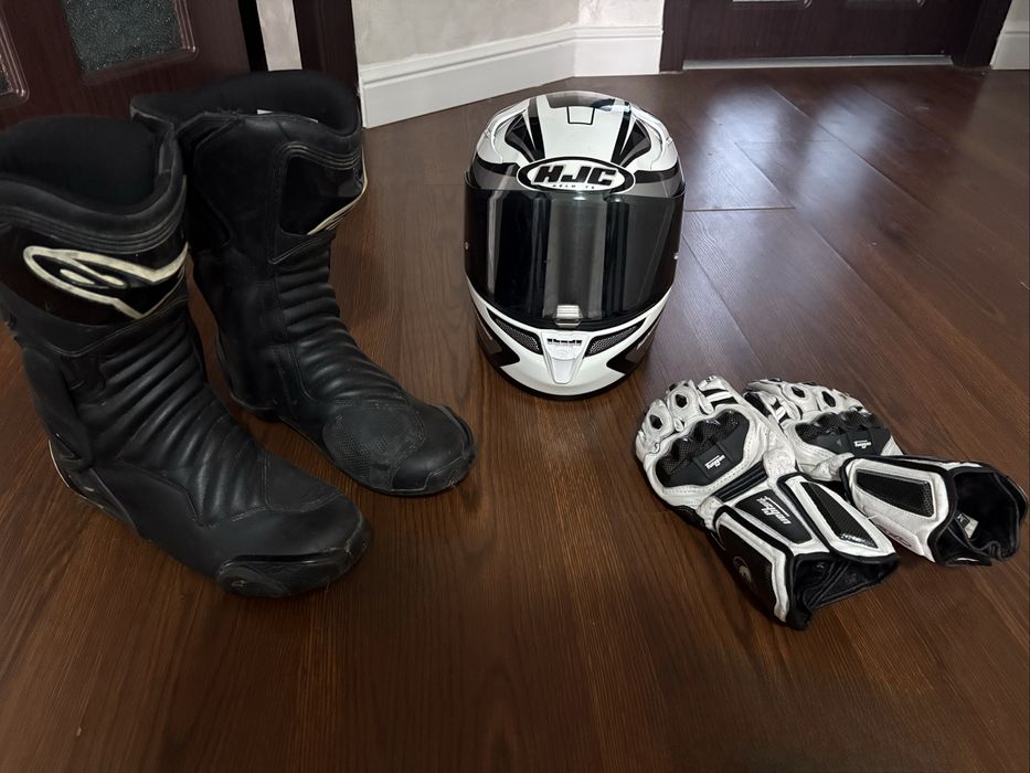 Combinizon alpinestars plus(ghete,manusi si casca)
