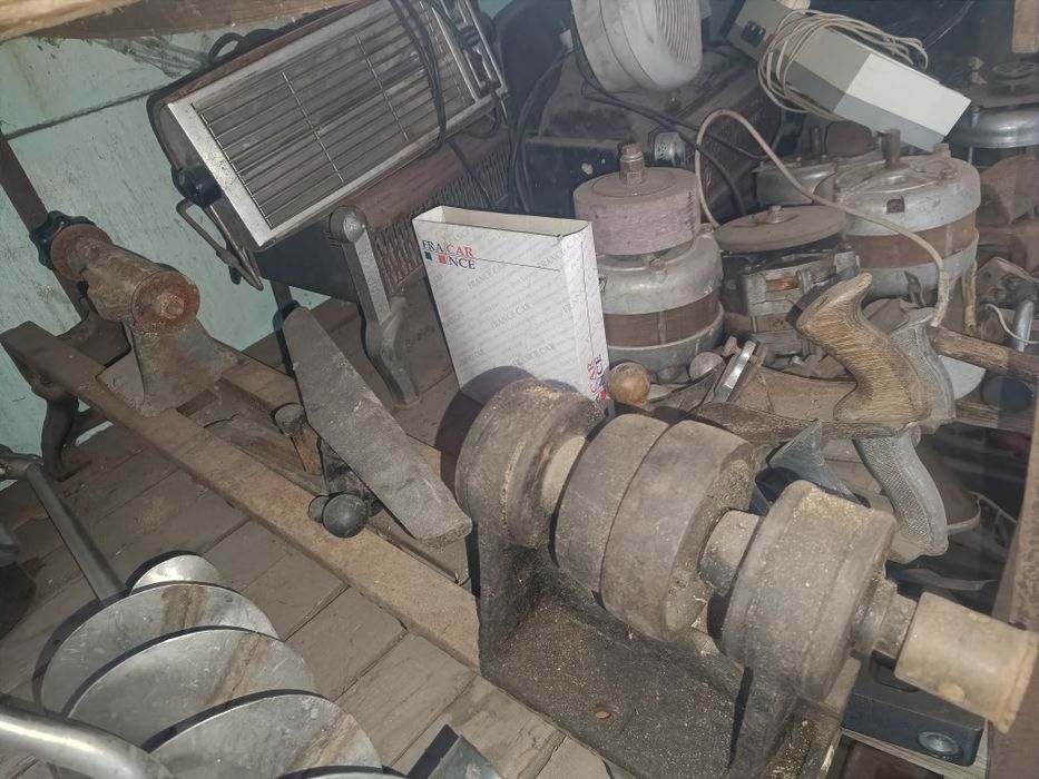 Станок токарный по дереву