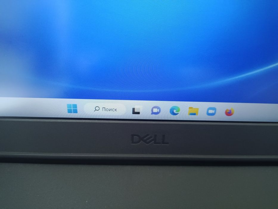 Ноутбук Dell ( в рабочем состоянии)