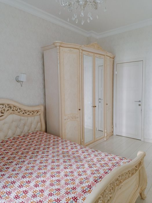 Сдам 3 ком.кв. в районе Экспо, Мега