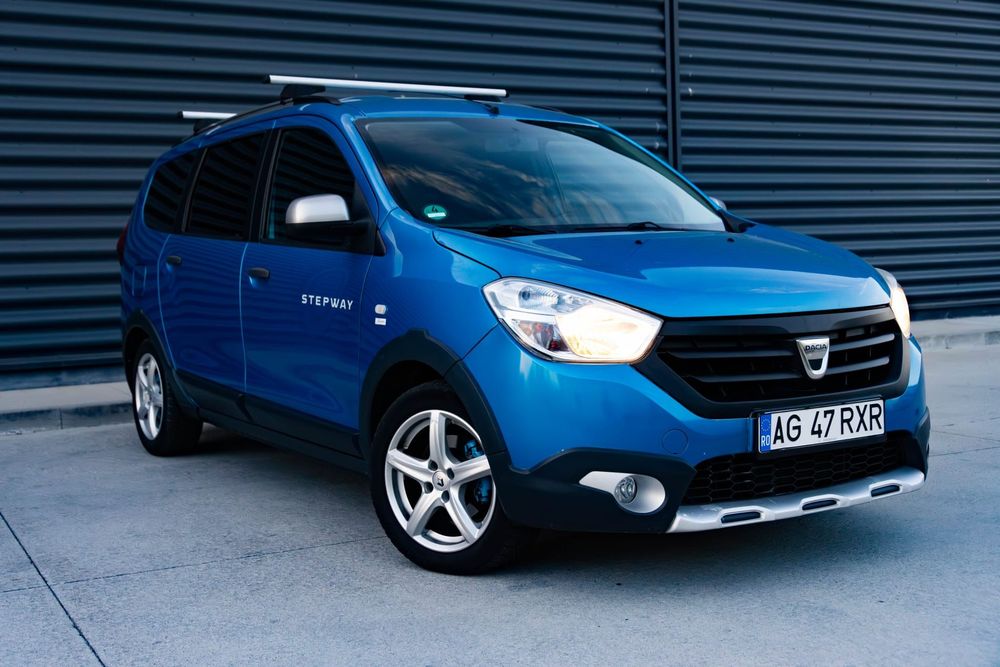 Dacia Lodgy Lodgy Stepway 2015 Prestige NAVI AC Proprietar persoană fizică