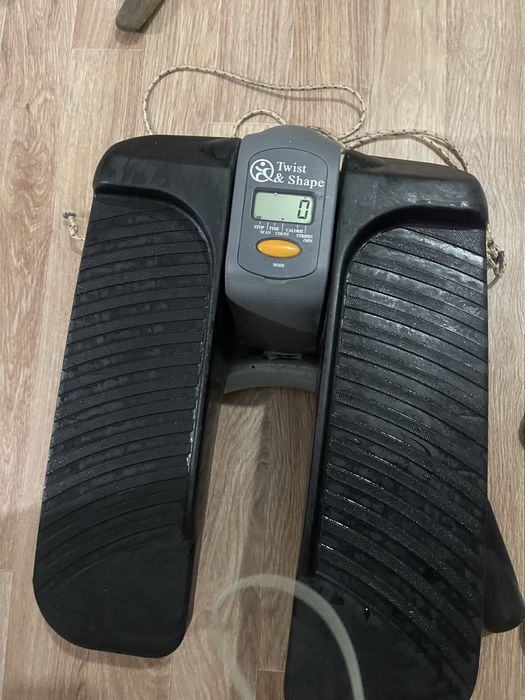 Продам степпер 25000