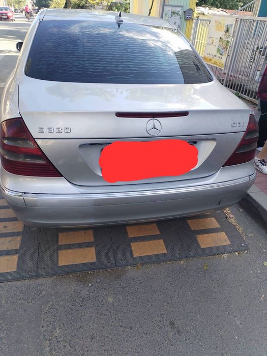 MERCEDES-BENZ E-Class 2004 — imagine 2
