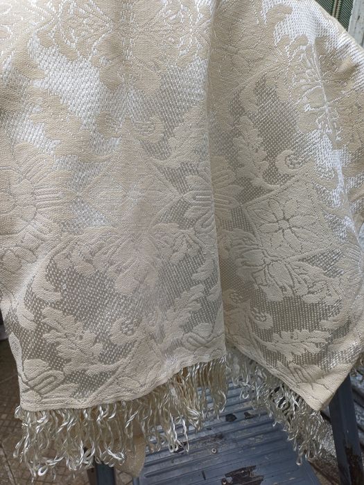 Ръчно тъкани чаршафи