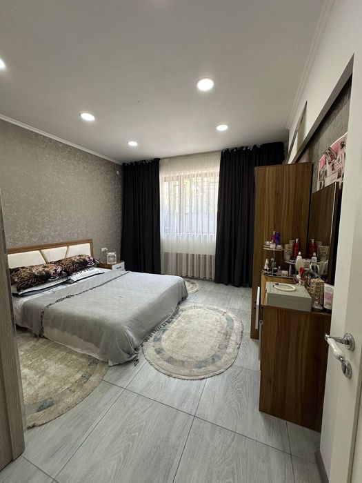 СРОЧНА 2 комнатная НЕЖИЛОЙ ПОД ОФИС Яшнабодском районе своя