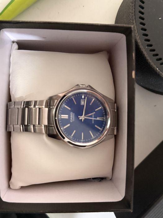 Продам часы casio