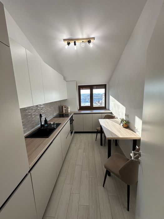 Vand garsoniera full mobilata