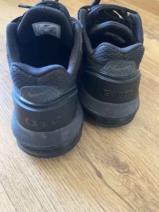 Оригинални маратонки Nike