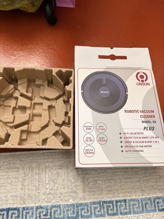Продам робопылесос ONSON E6