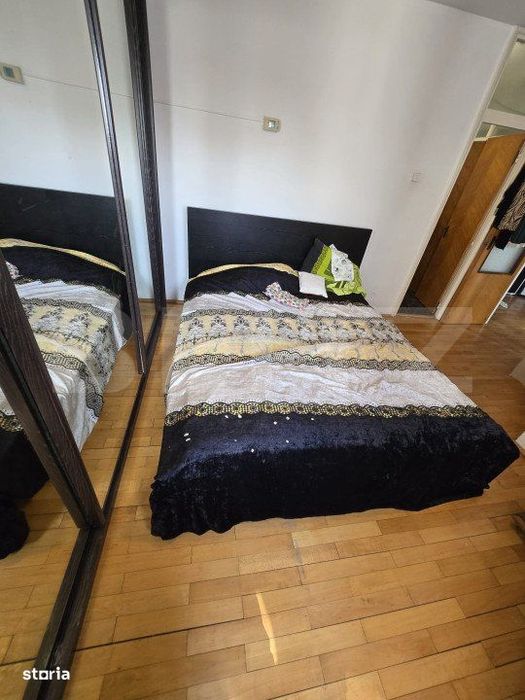 Apartament 3 camere, semidecomandat, 95 mp, zona Republicii — fotografia 3
