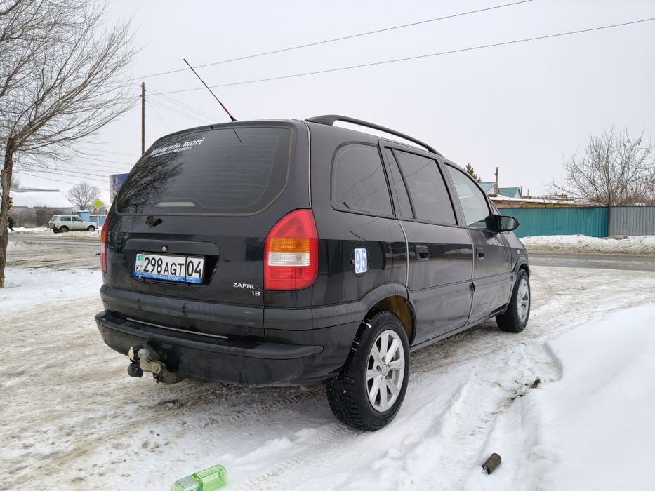 Опель Зафира А 2002