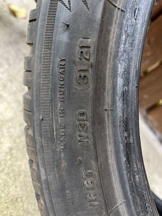 2 anvelope Bridgestone 245/40/19