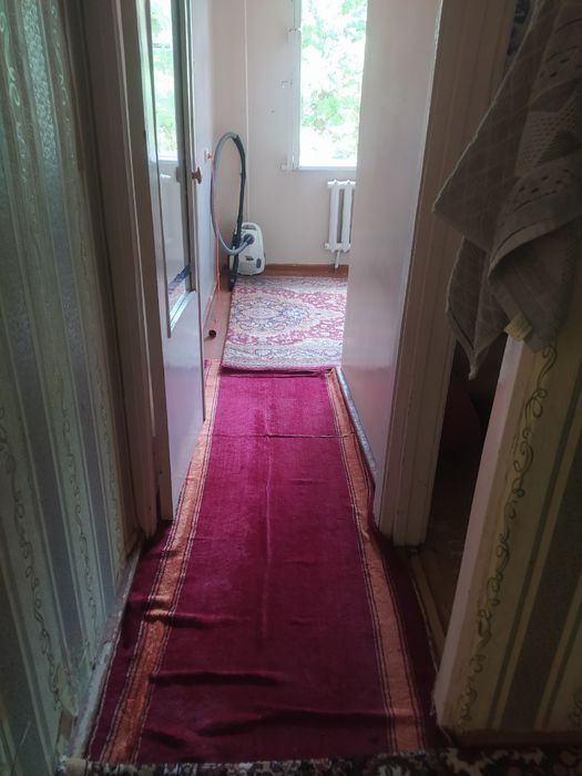 Xodjikentda 1 xonali kvartira sotiladi  sotiladi