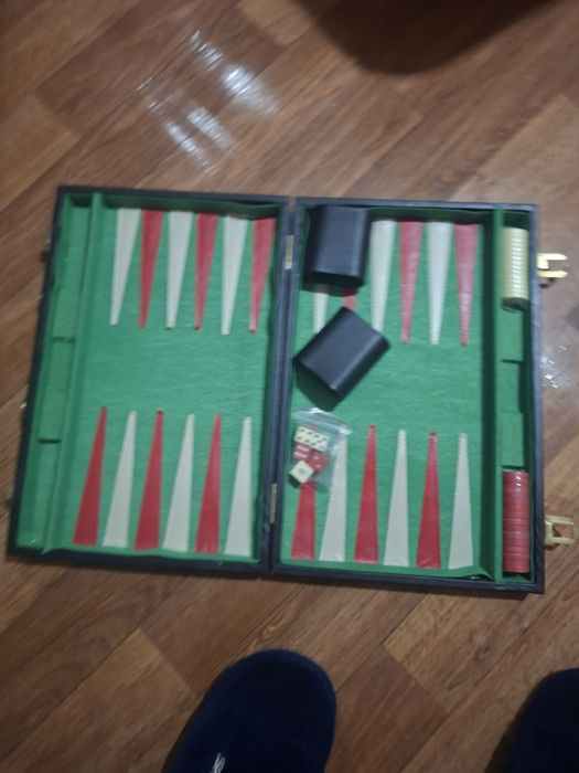 Set joc table/Backgammon Valiza in stil Casino