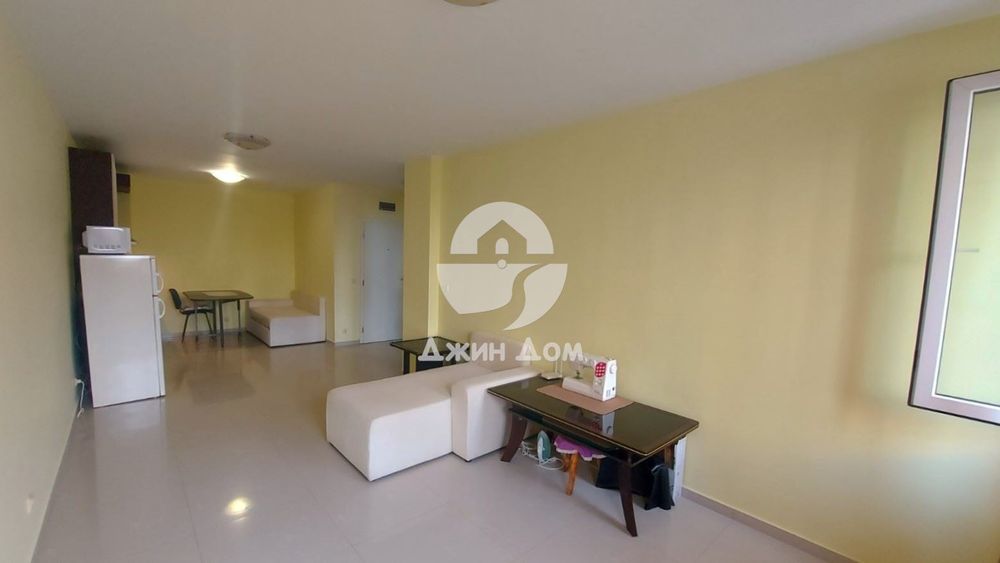 Продава се Двустаен апартамент в Поморие - 64 кв.м за 1157 €/кв.м - Снимка #1