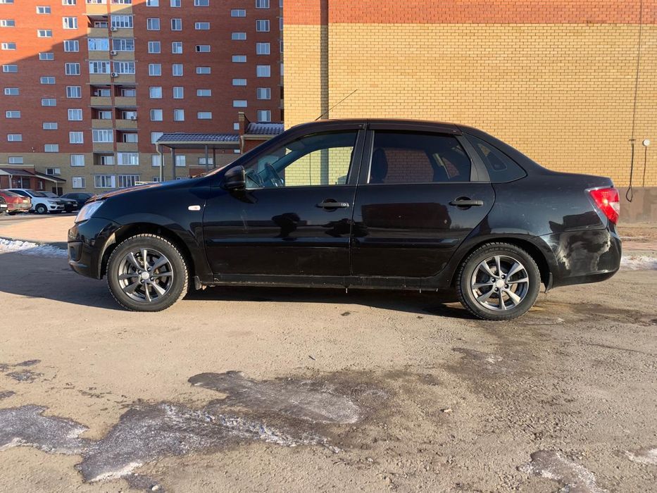 Продам Гранту год 2017