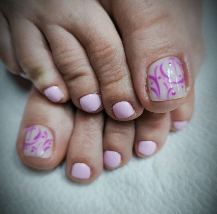 Manichiură și pedichiură