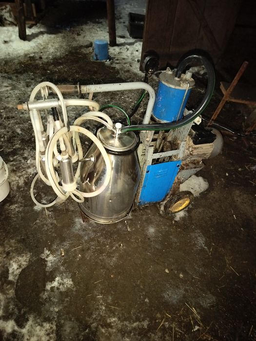 Продам доилный аппарат